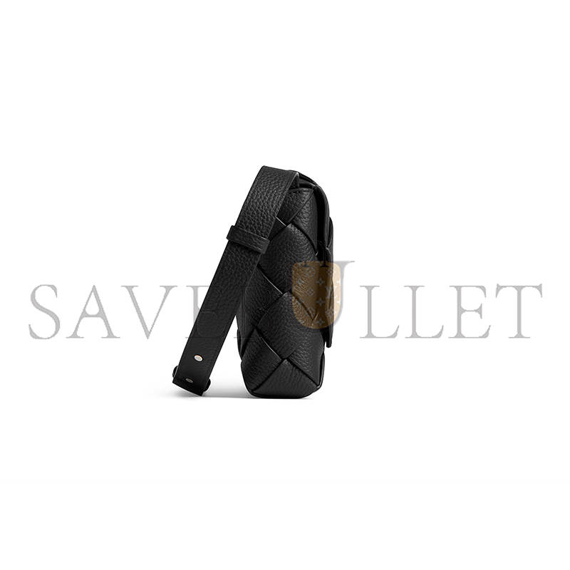 BOTTEGA VENETA SMALL DIAGO 795637V4FV18803 (22.5*16.5*5.5cm)