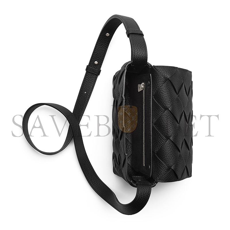 BOTTEGA VENETA SMALL DIAGO 795637V4FV18803 (22.5*16.5*5.5cm)